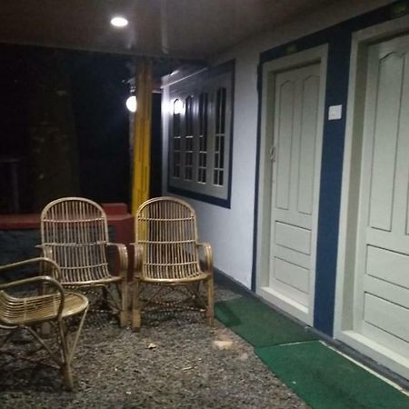 Green Garden Cottage Текади Екстериор снимка