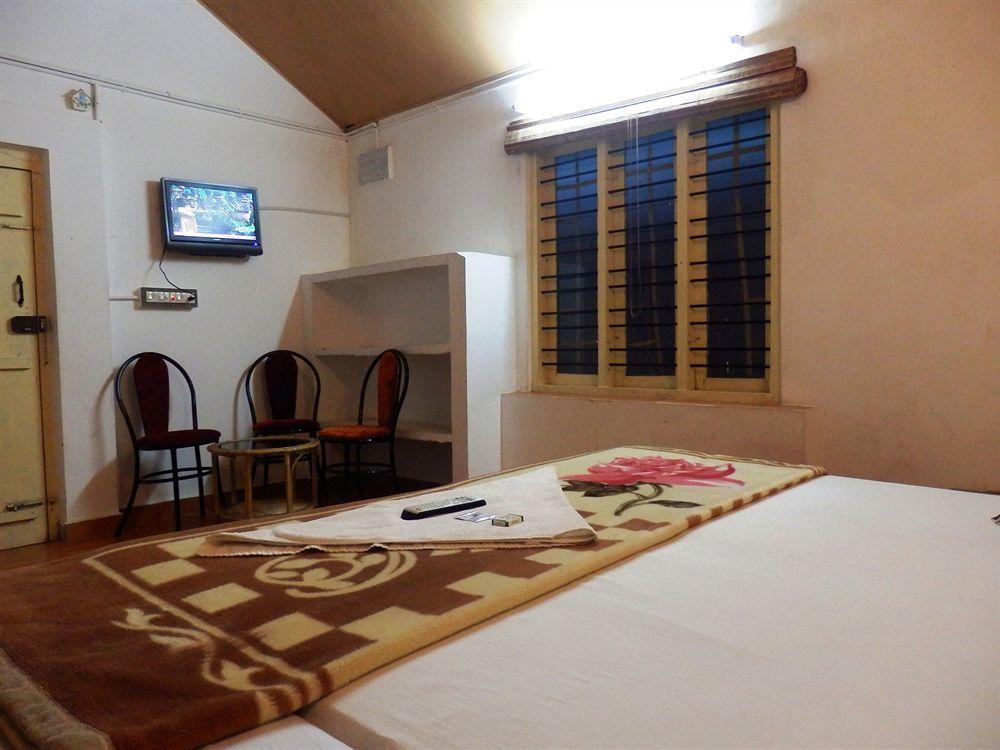Green Garden Cottage Текади Екстериор снимка