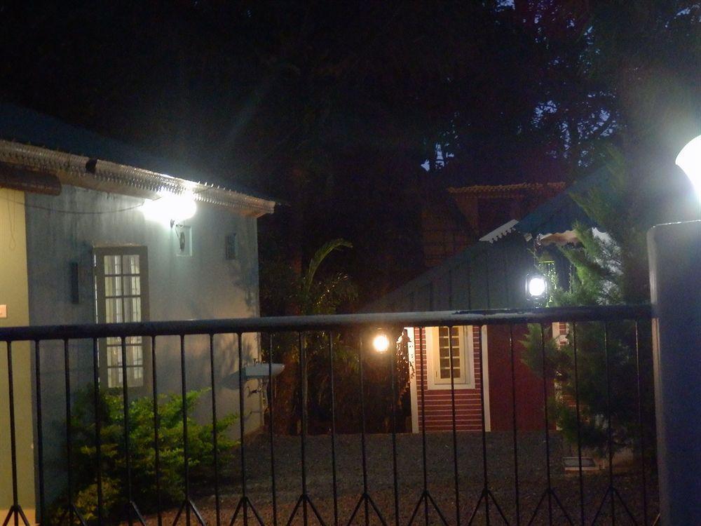 Green Garden Cottage Текади Екстериор снимка